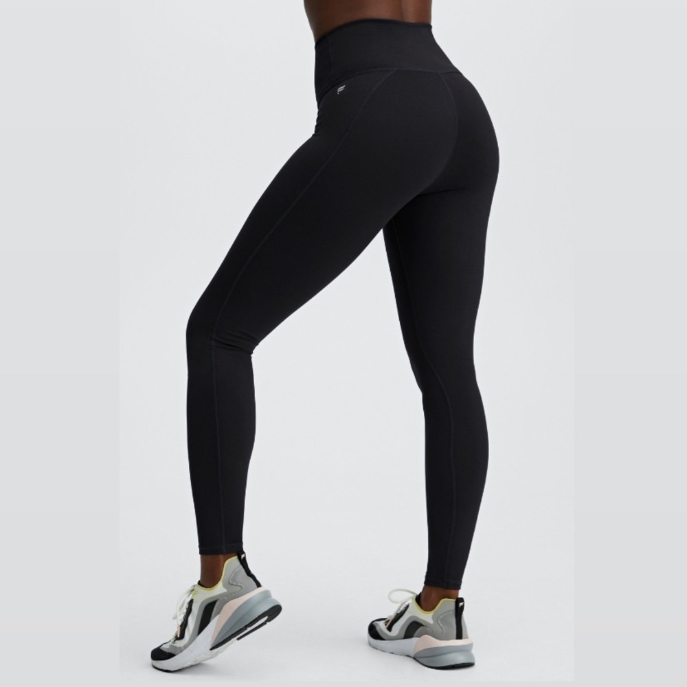 Fabletics Signature Sculpting Powerhold Legging